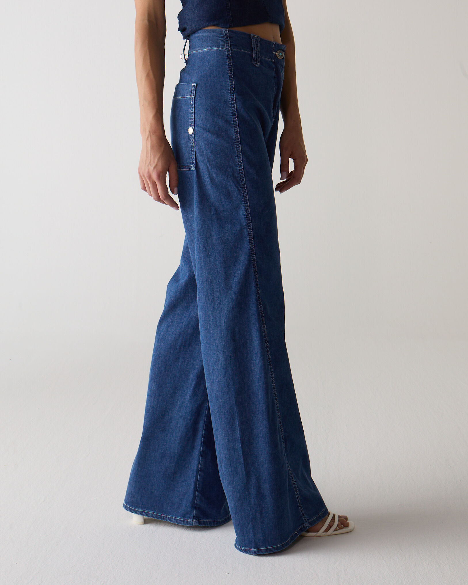 1SJ0503-157 [SHAFT JEANS] 蘇珊娜‧丹寧 #DP1D7XD3024 (EU)