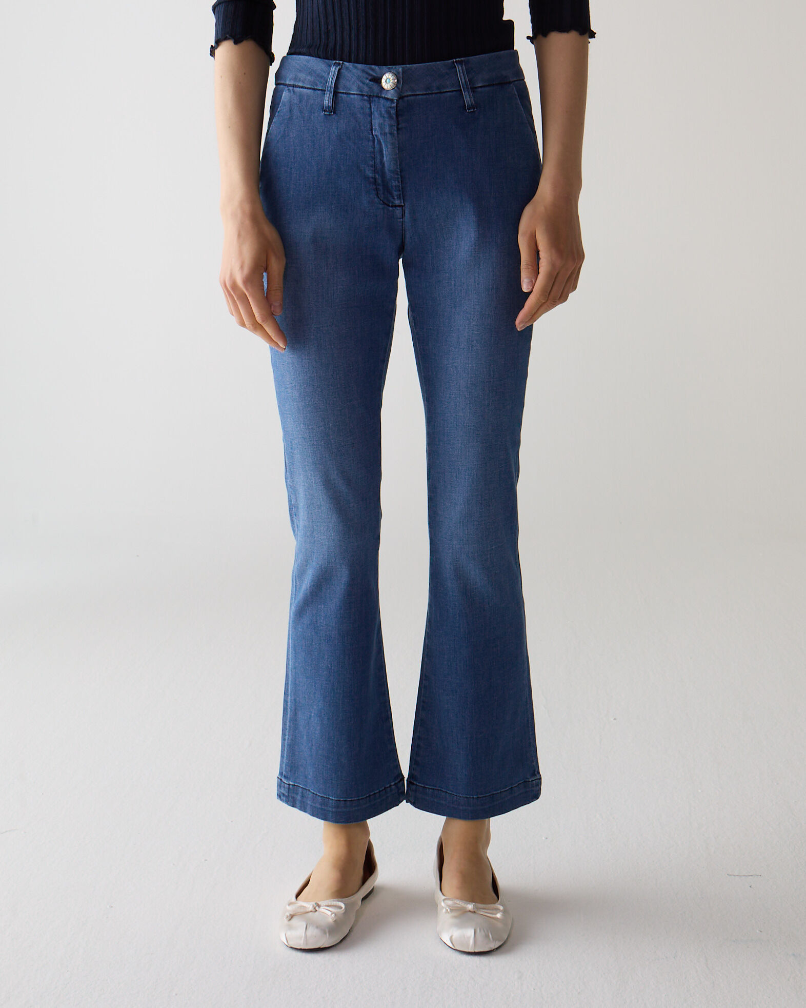 1SJ0503-174 [SHAFT JEANS] 皮諾奇。馬克里牛仔布 #DP1DD9D30J3 (EU)