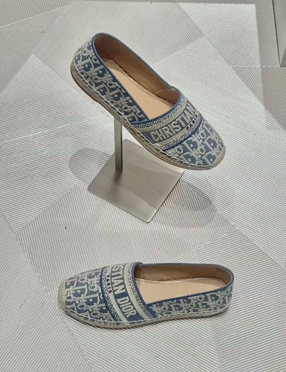 Dior 漁夫鞋Size36/36.5/37/37.5/38鞋款偏大半碼