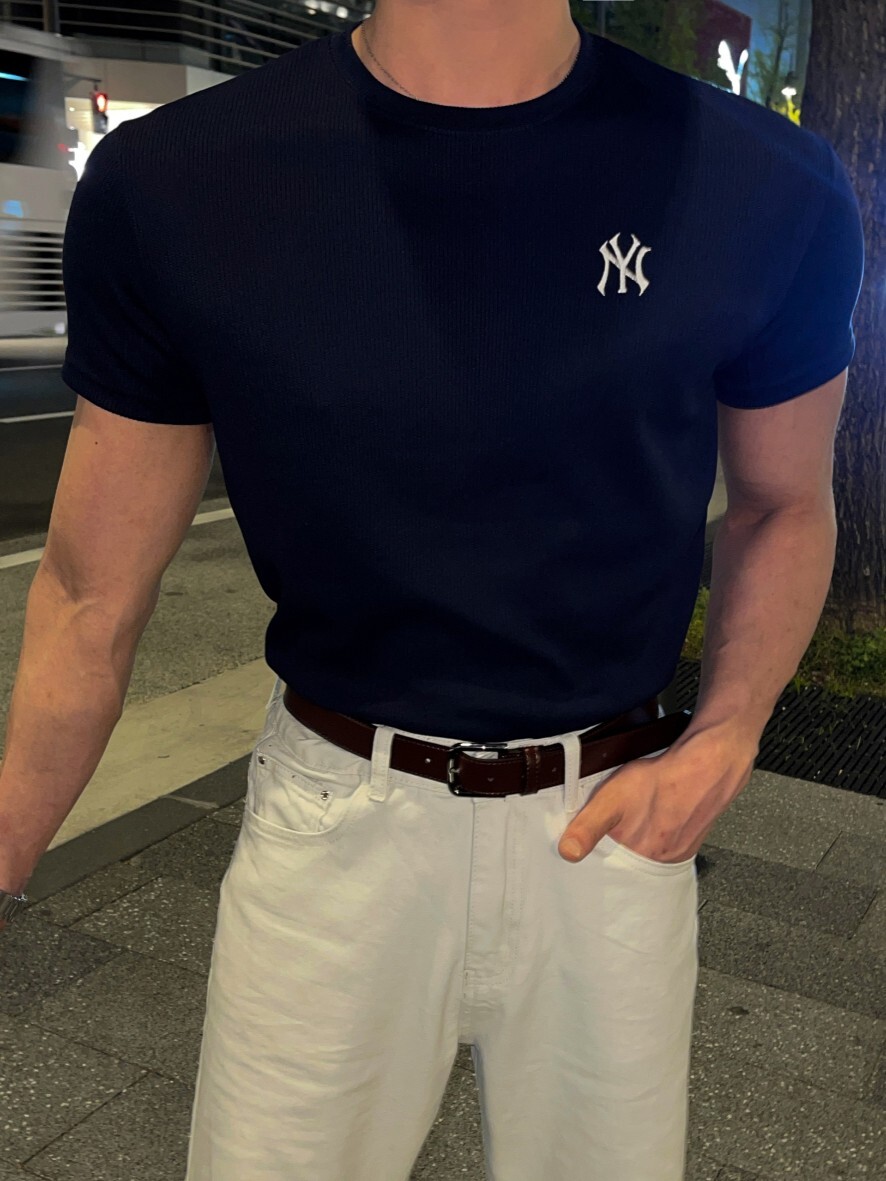 Jacquard New York Muscle Fit Short Sleeve T-shirt
