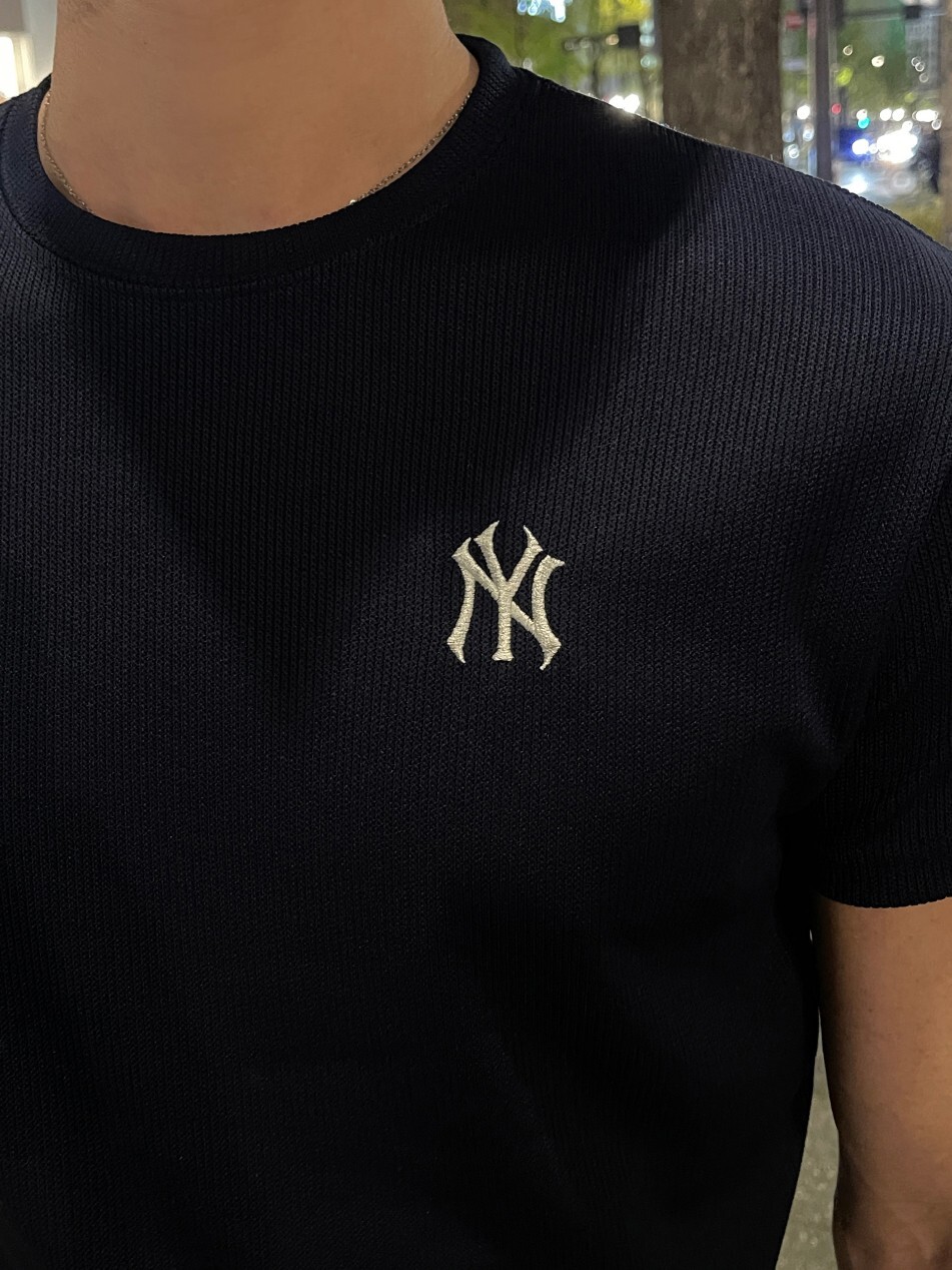 Jacquard New York Muscle Fit Short Sleeve T-shirt
