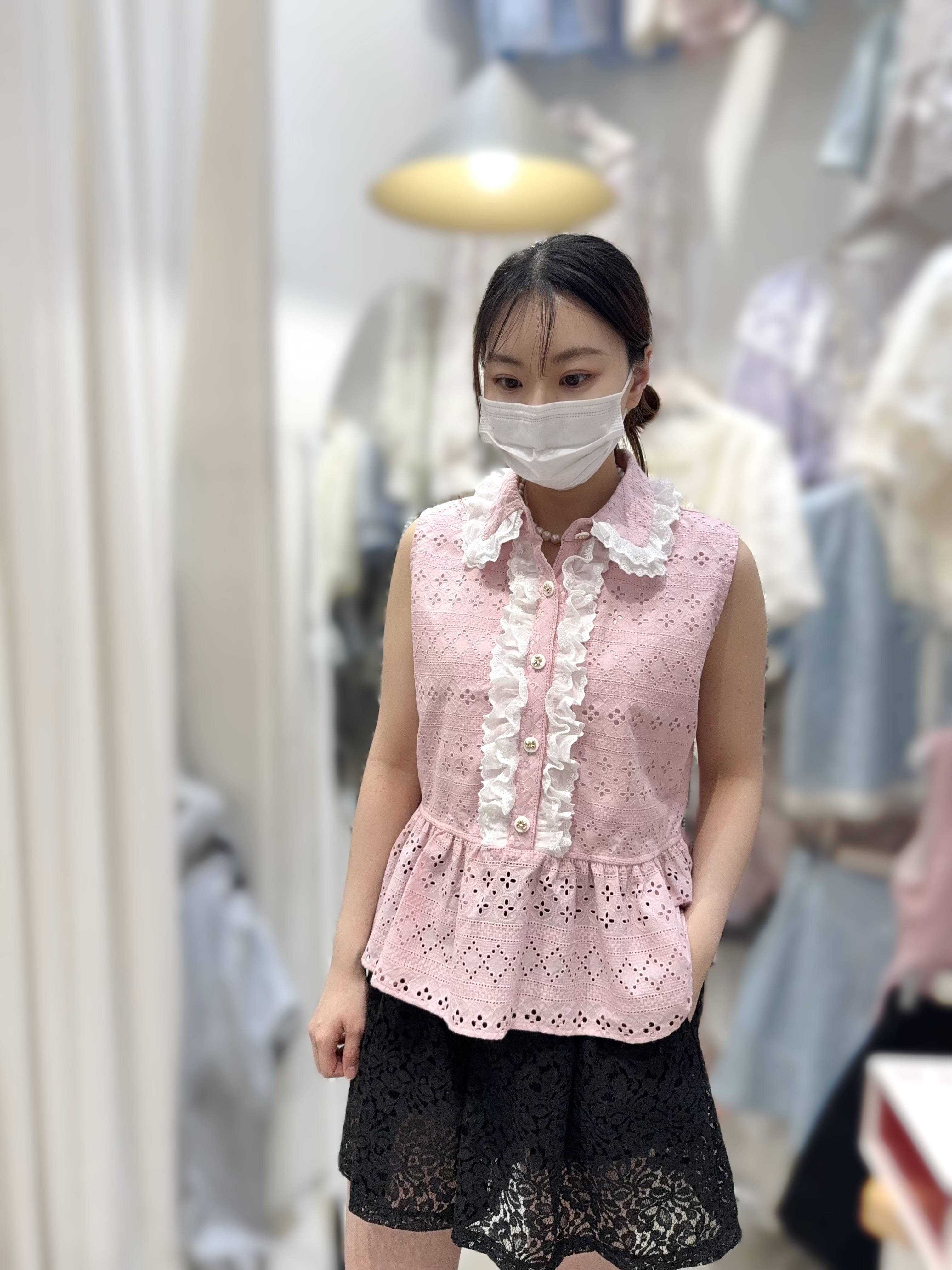 Y175   背心 胸42 長23 $549 [一口價]