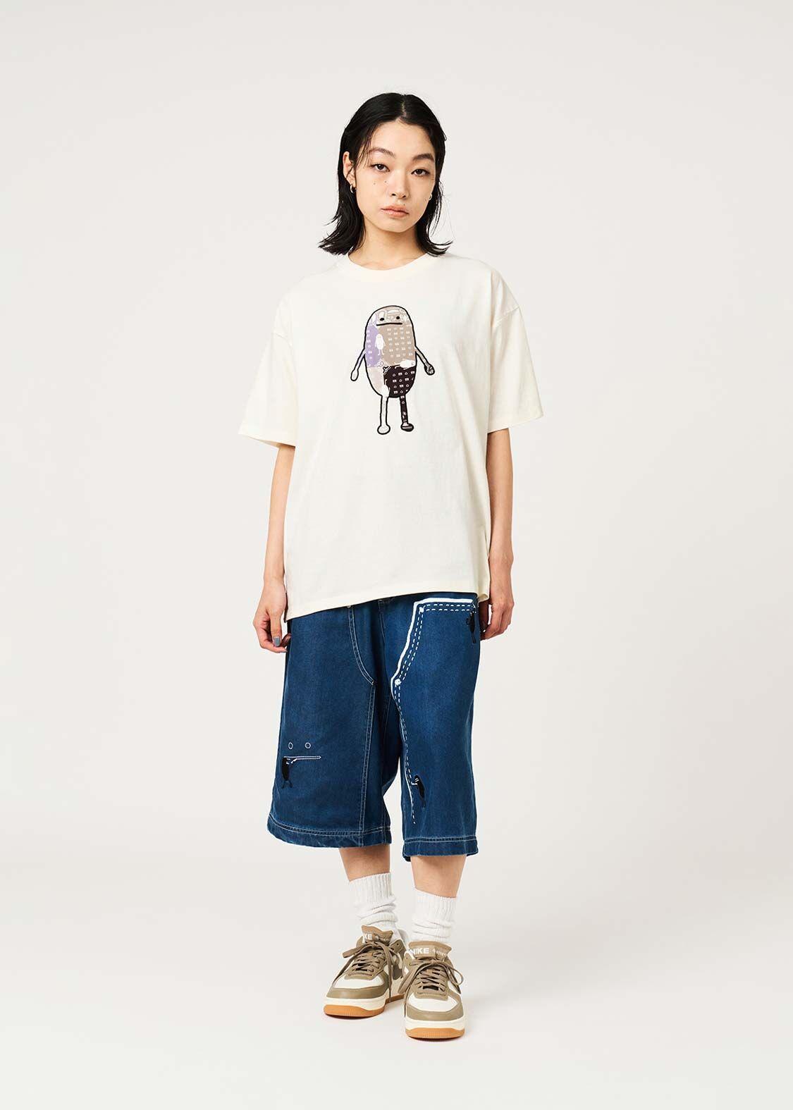 日本預訂 graniph GH Paisley Beautiful Shadow | Applique T-Shirt