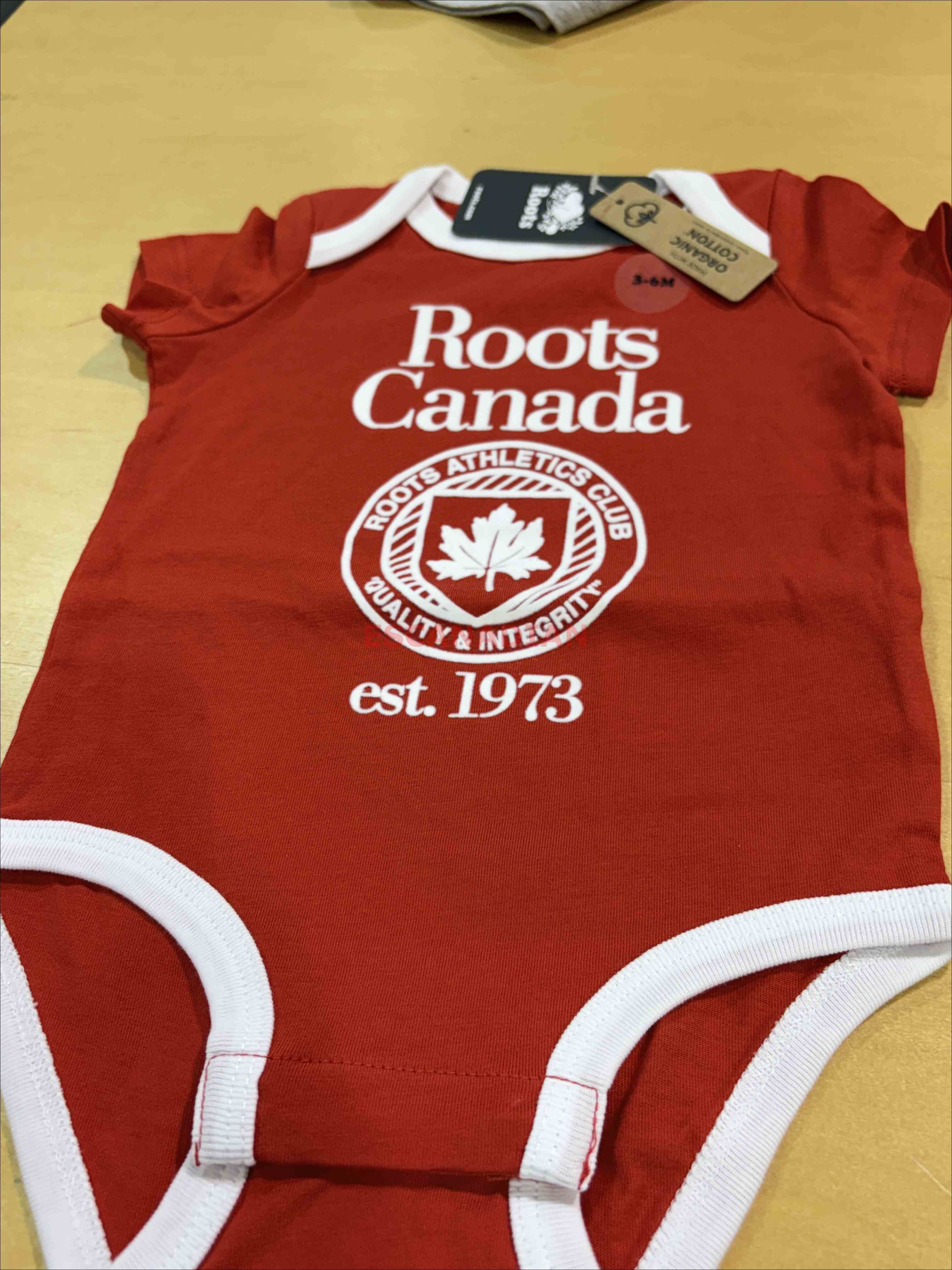 Baby ROOTS 加拿大款 Athletics系列 包屁衣