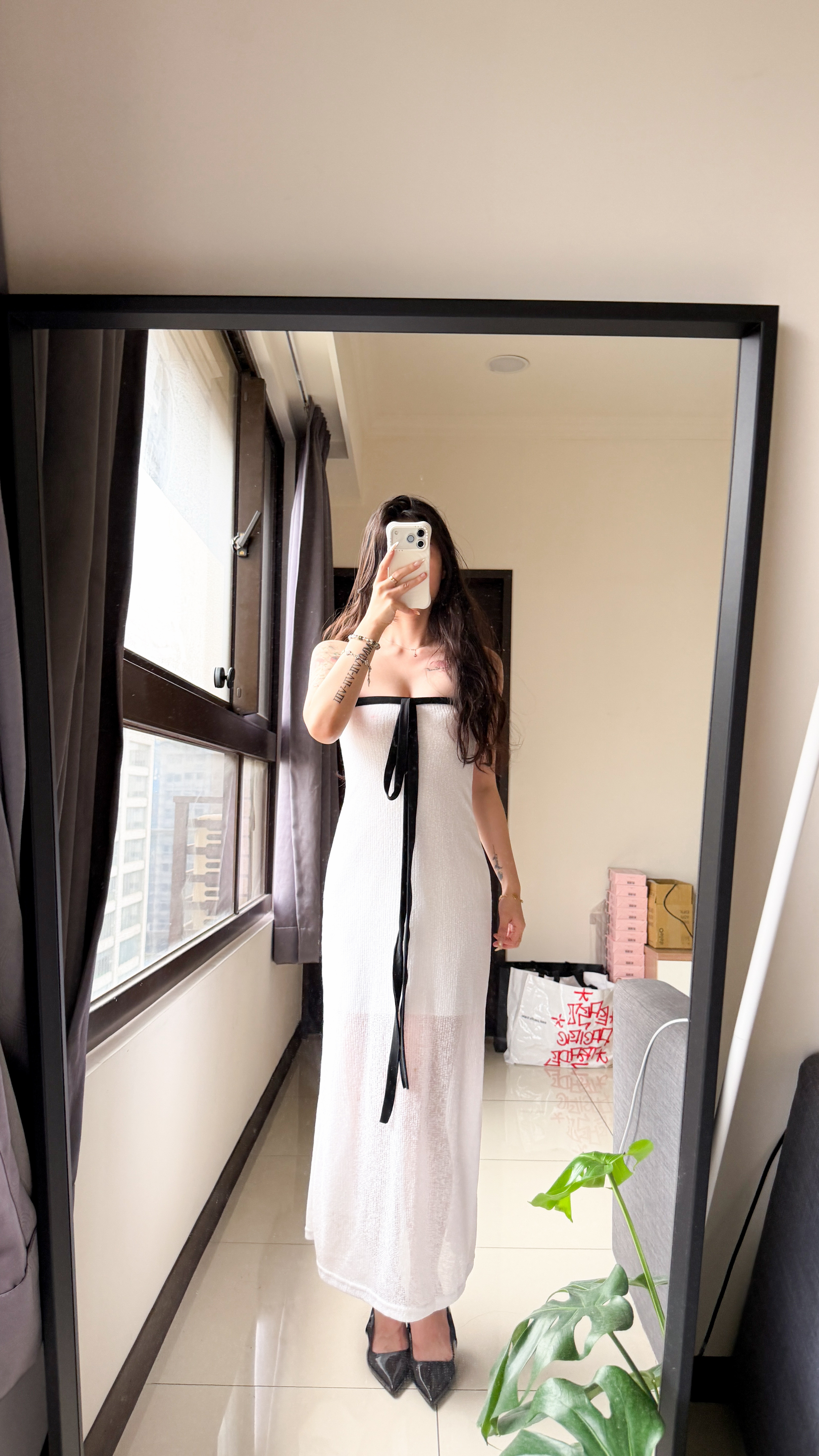 高級掛脖抹胸洋裝🖤
