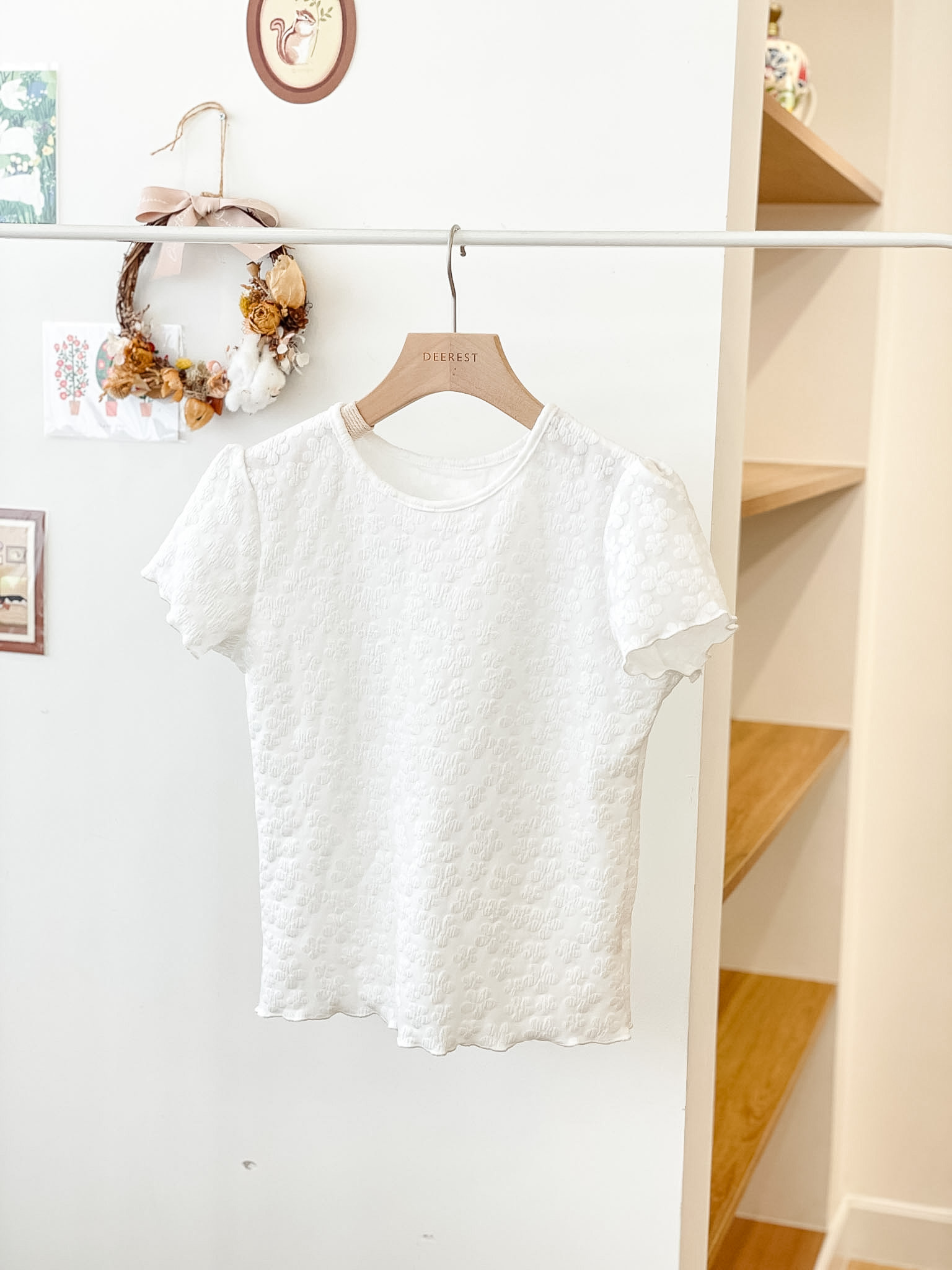 T1539 Bubble Flowery Texture Tee