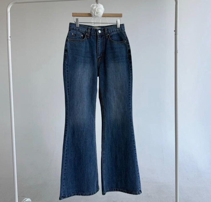 JE16  牛仔褲👖 S腰28 HIP37 M腰30 HIP39 L腰32 HIP41 長39.5 $519[一口價]