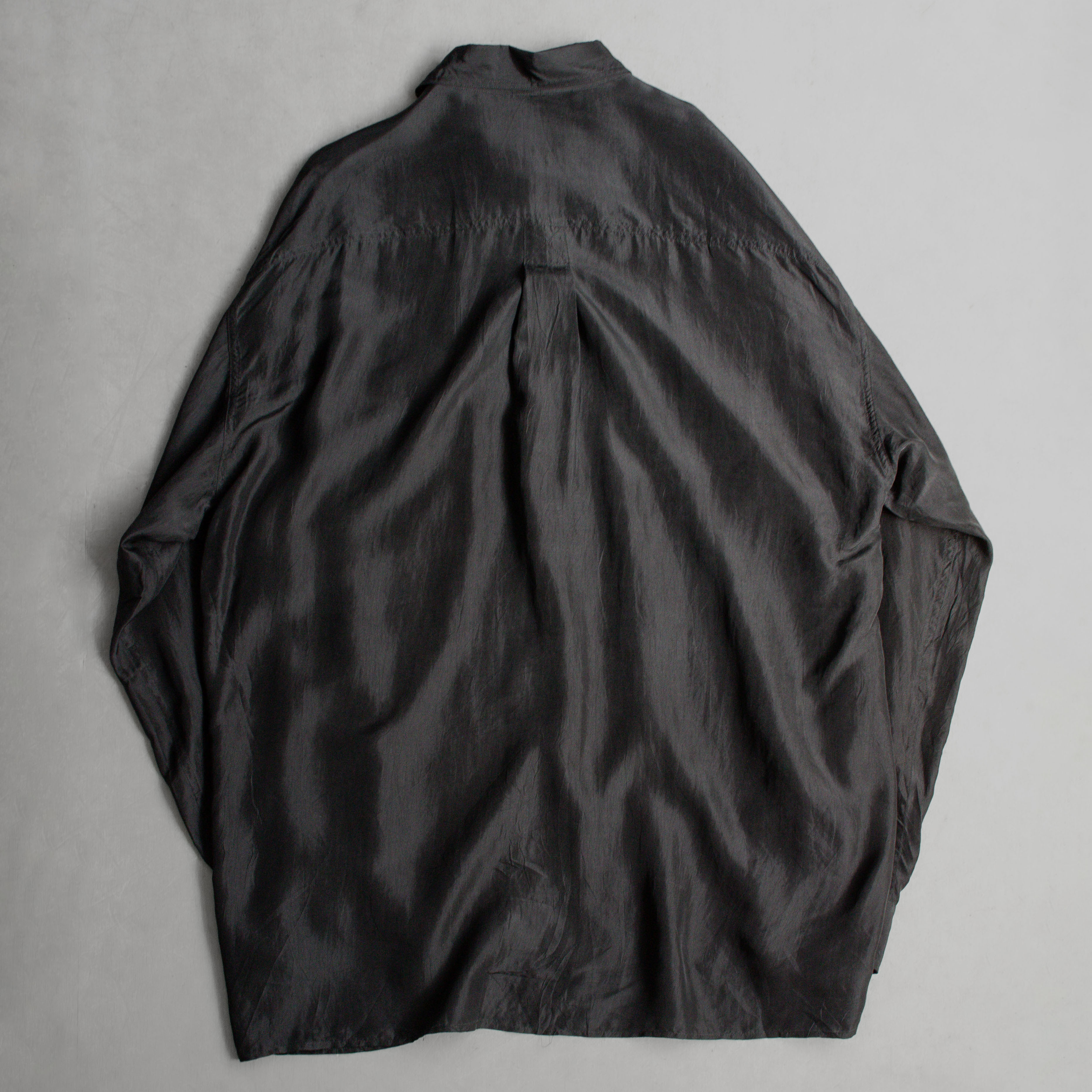 VINTAGE SILK SHIRT 黑色 緞面 絲質 長袖 襯衫