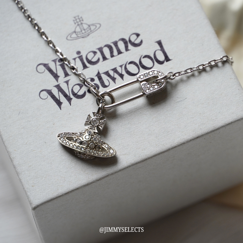 【代購】Vivienne Westwood 西太后 Lucrece 水晶滿鑽別針項鍊／RELIEF 浮雕土星珍珠項鍊｜兩款可選