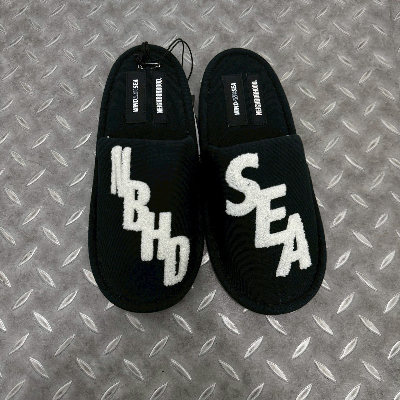 NEIGHBORHOOD x WIND AND SEA NHWDS / C-SLIPPER BLACK SIZE F