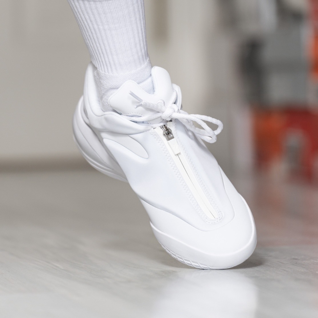 【代購】Converse SHAI 001  經典舒適籃球鞋｜白色