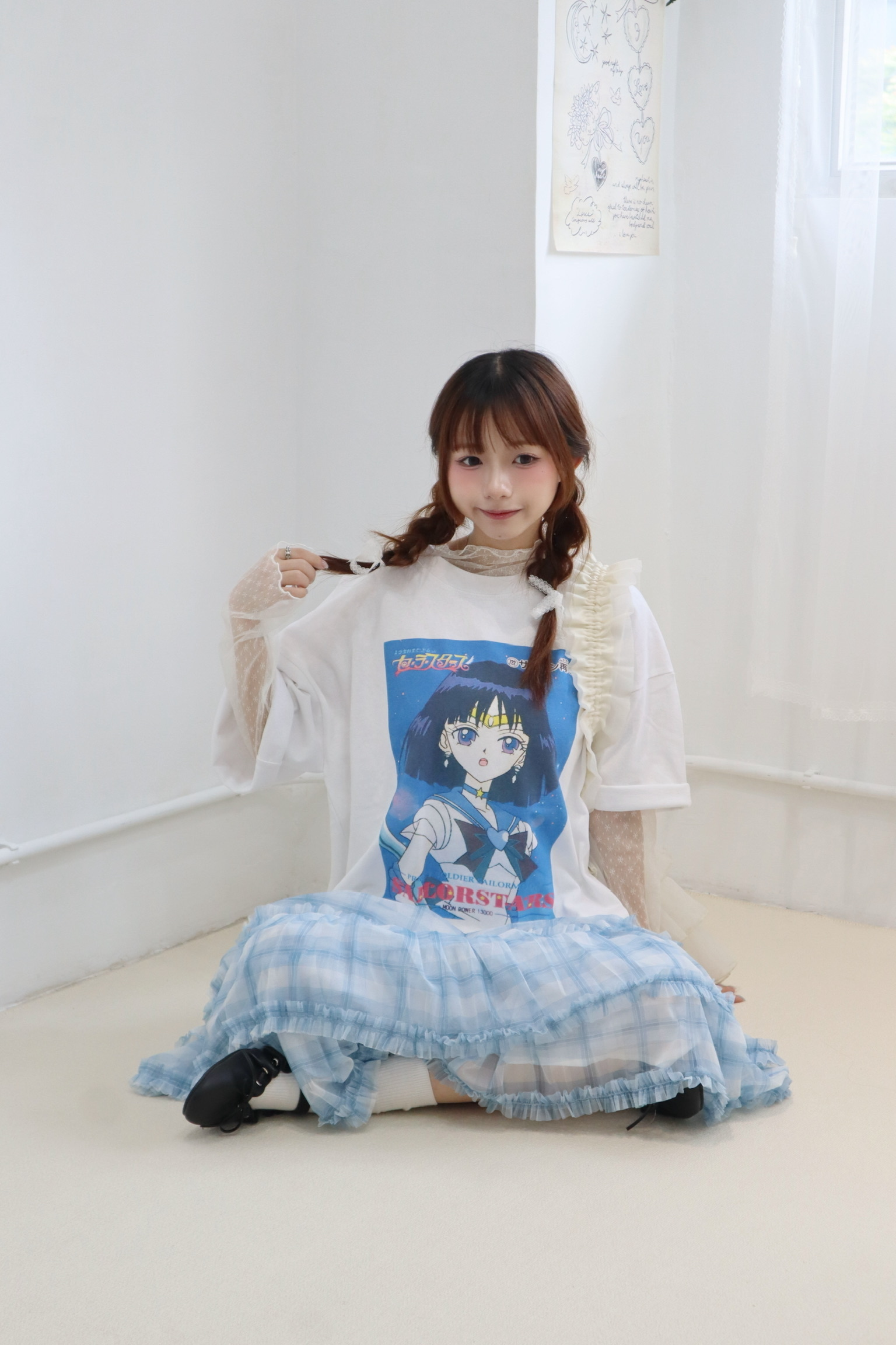 復古動漫感~短髮少女寬鬆印花 T-shirt 兩色入