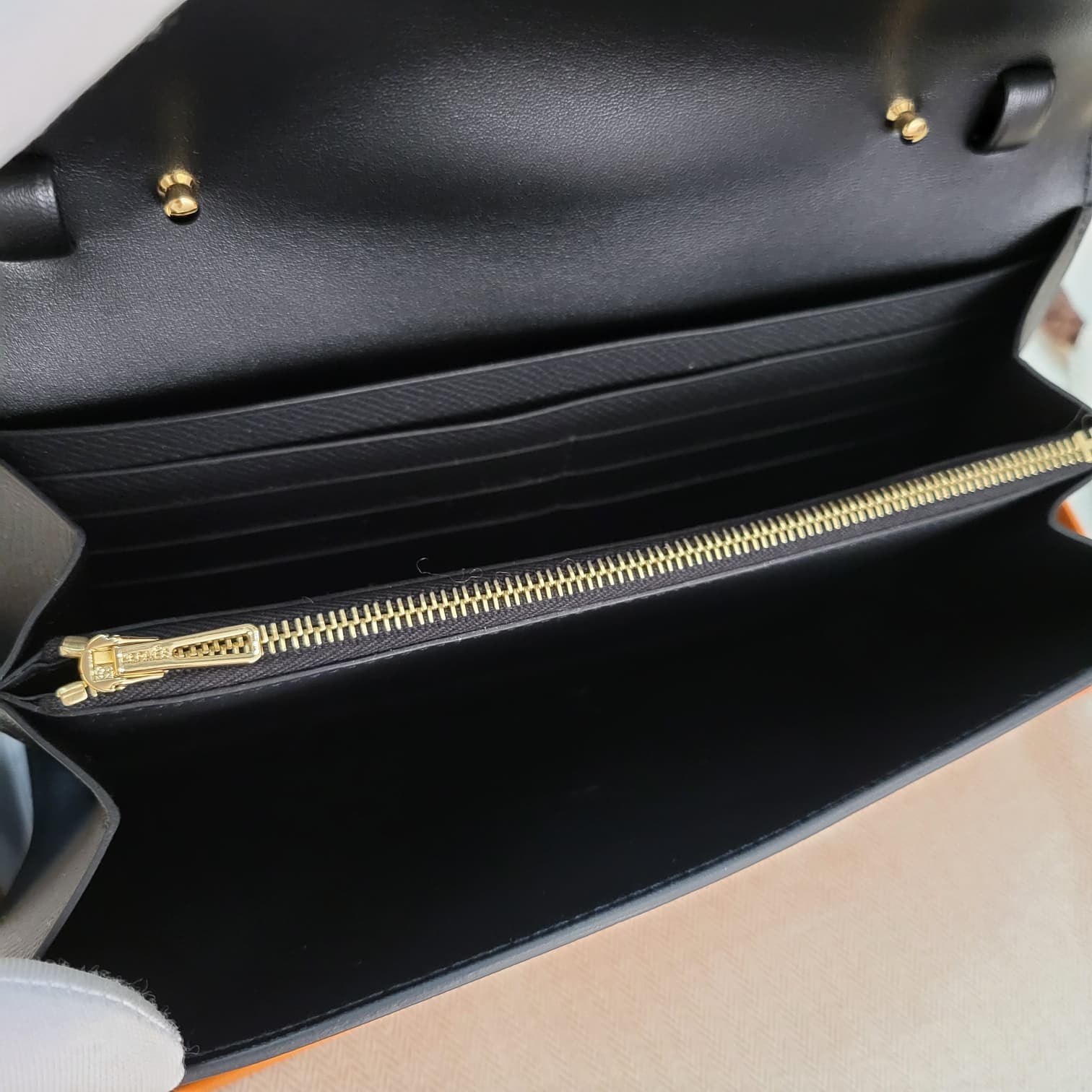 HERMES Constance to go NOIR CC  EPSOM 黑色金扣
