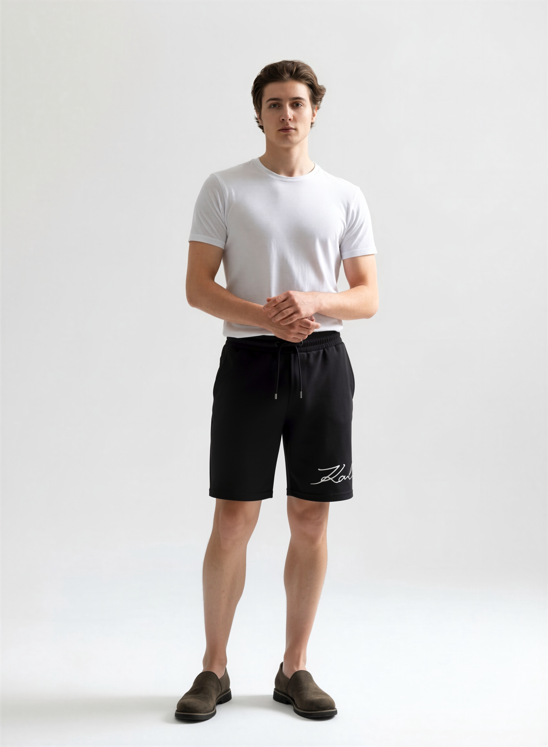 Karl 老佛爺 logo 黑色短褲 男款
