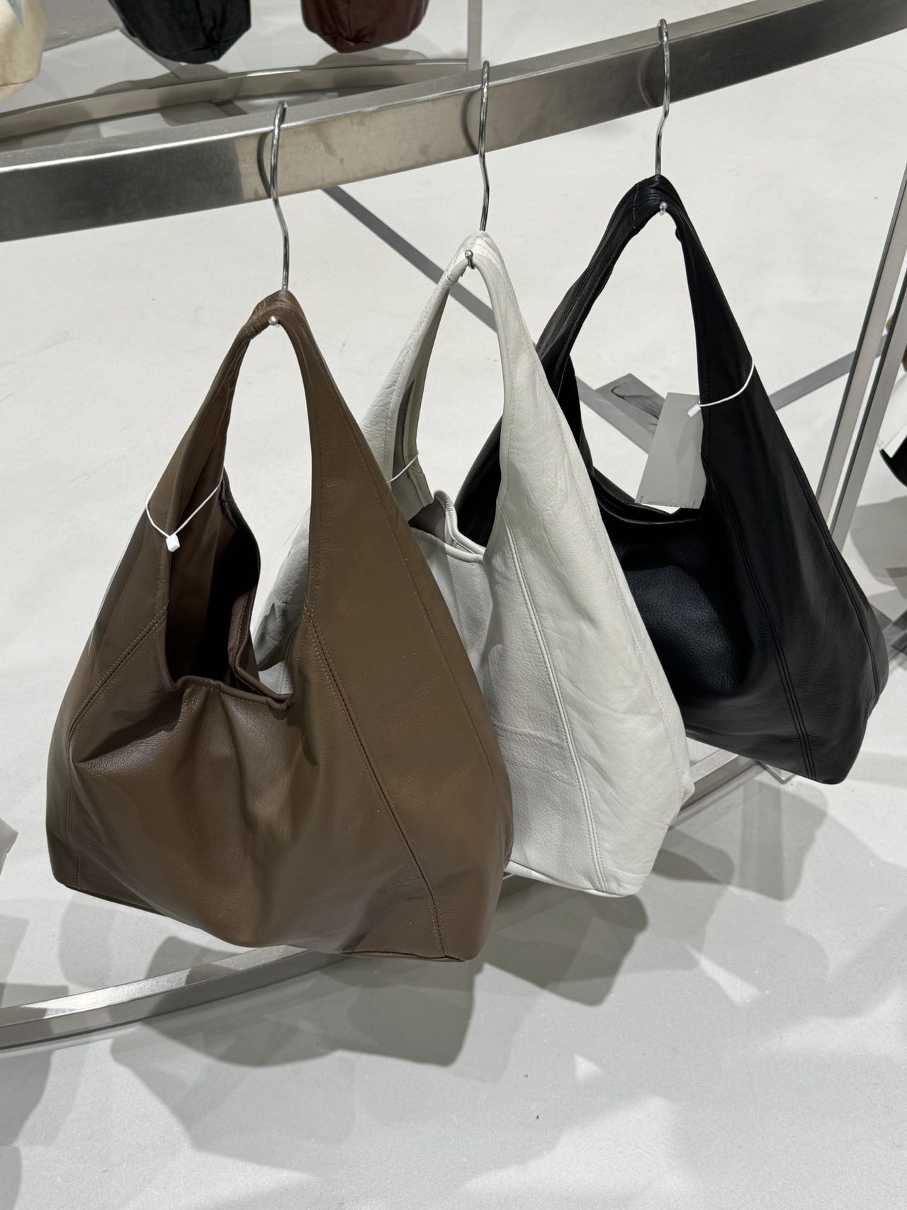 代購價!軟牛皮tote bag
