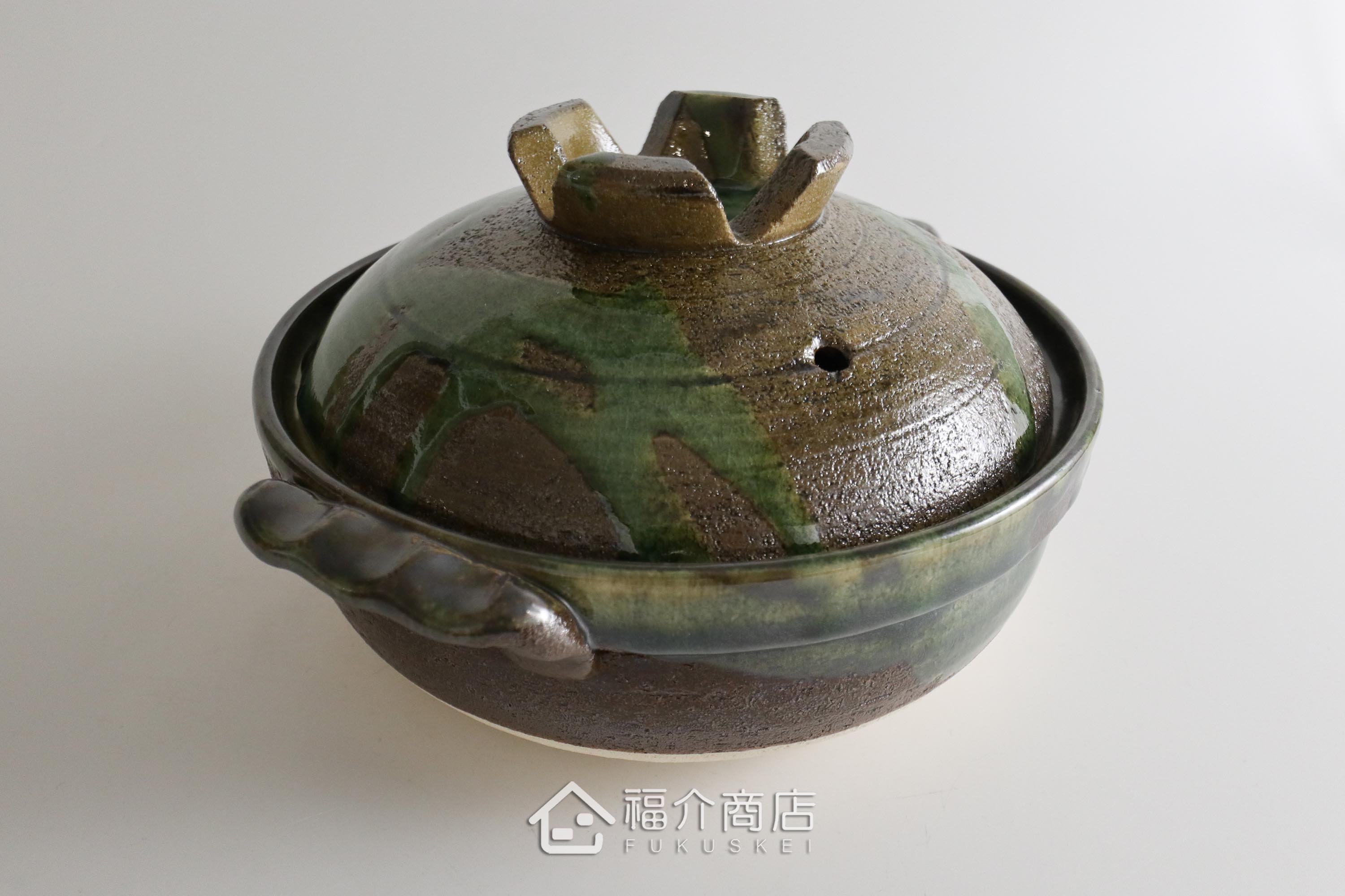 煮火鍋的日本陶鍋