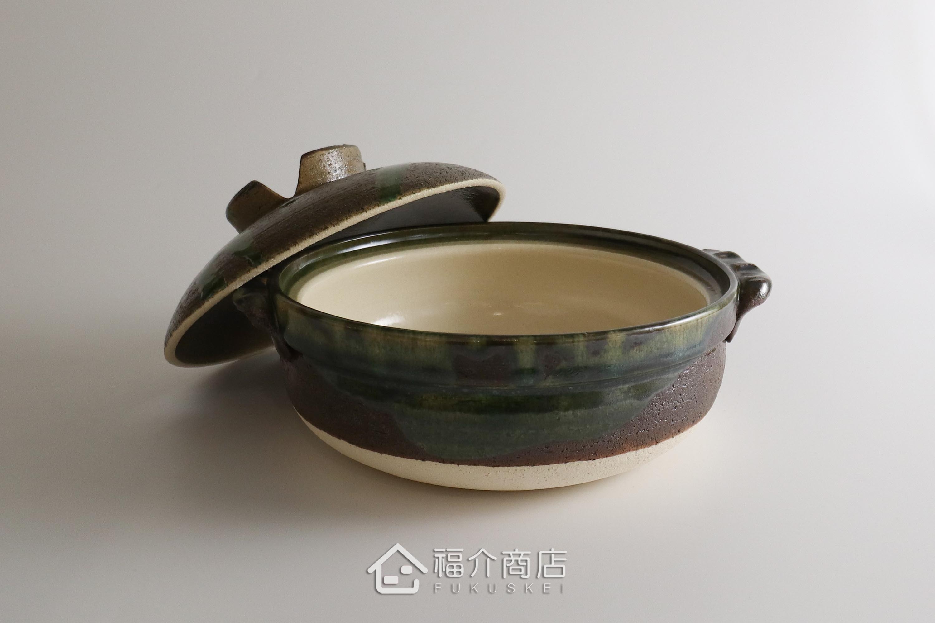 煮火鍋的日本陶鍋