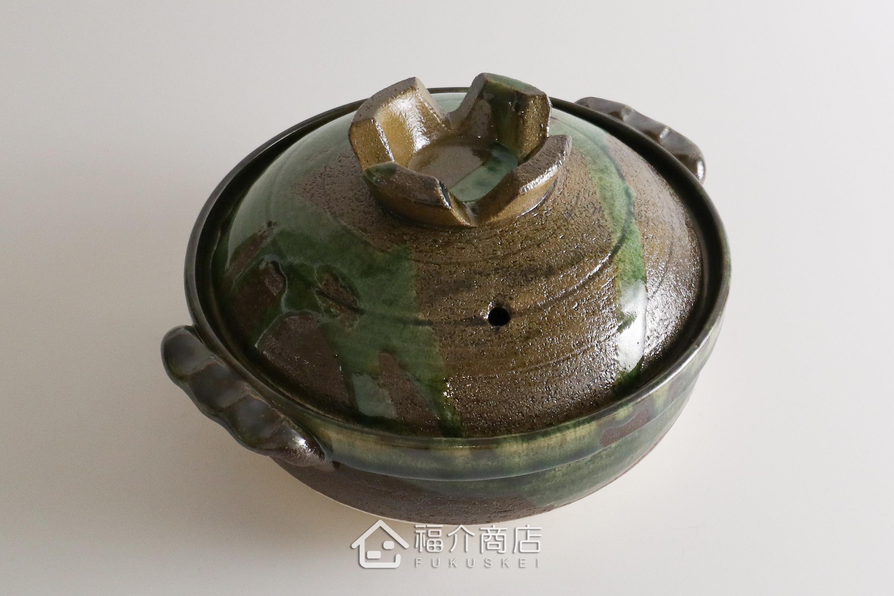 煮火鍋的日本陶鍋