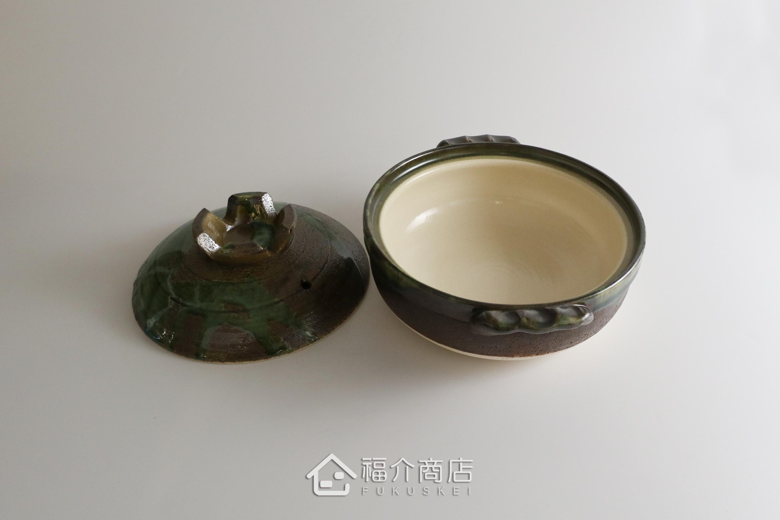 煮火鍋的日本陶鍋