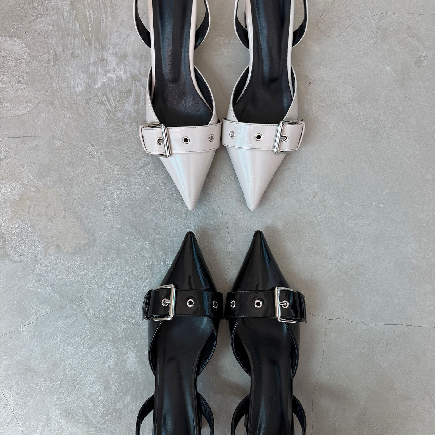 F5003 尖頭扣環跟鞋 / 2 colors