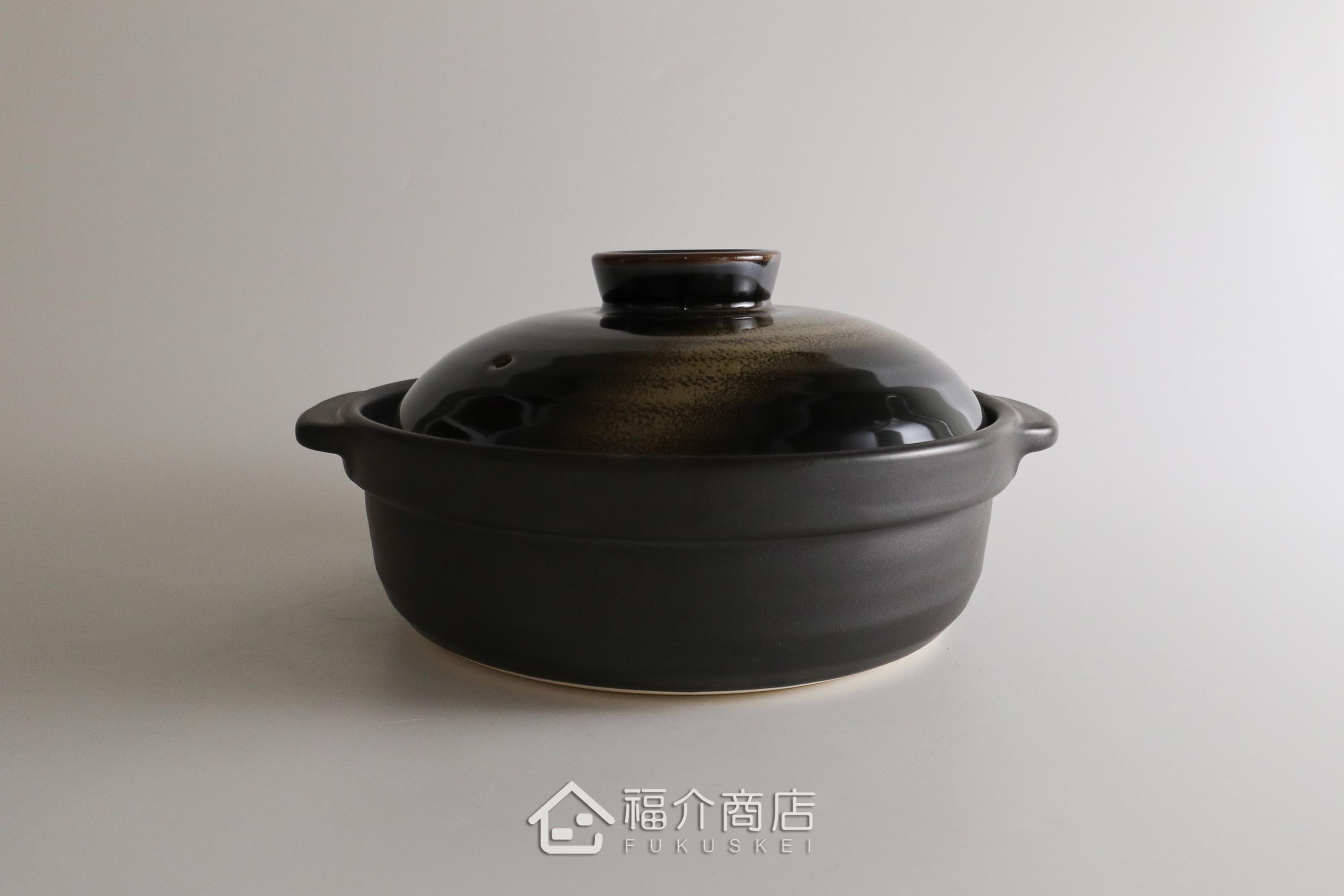 煮火鍋的日本陶鍋