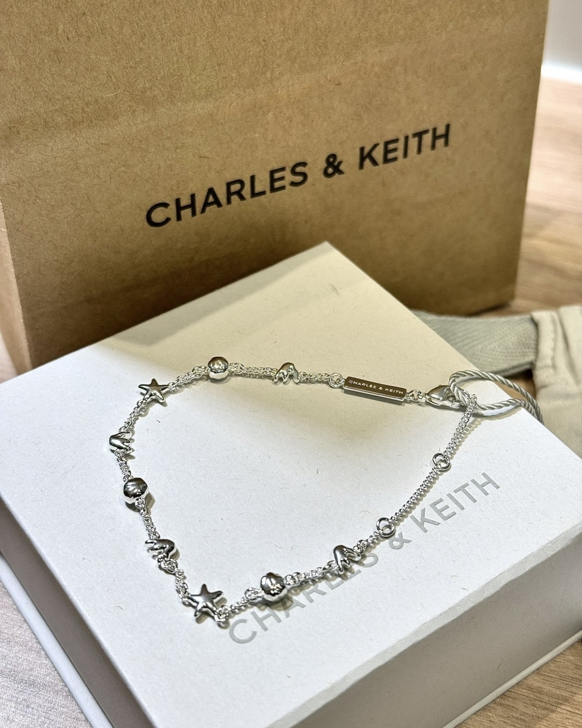 【預購】CHARLES & KEITH 海星貝殼手鍊 銀色 CK512120434