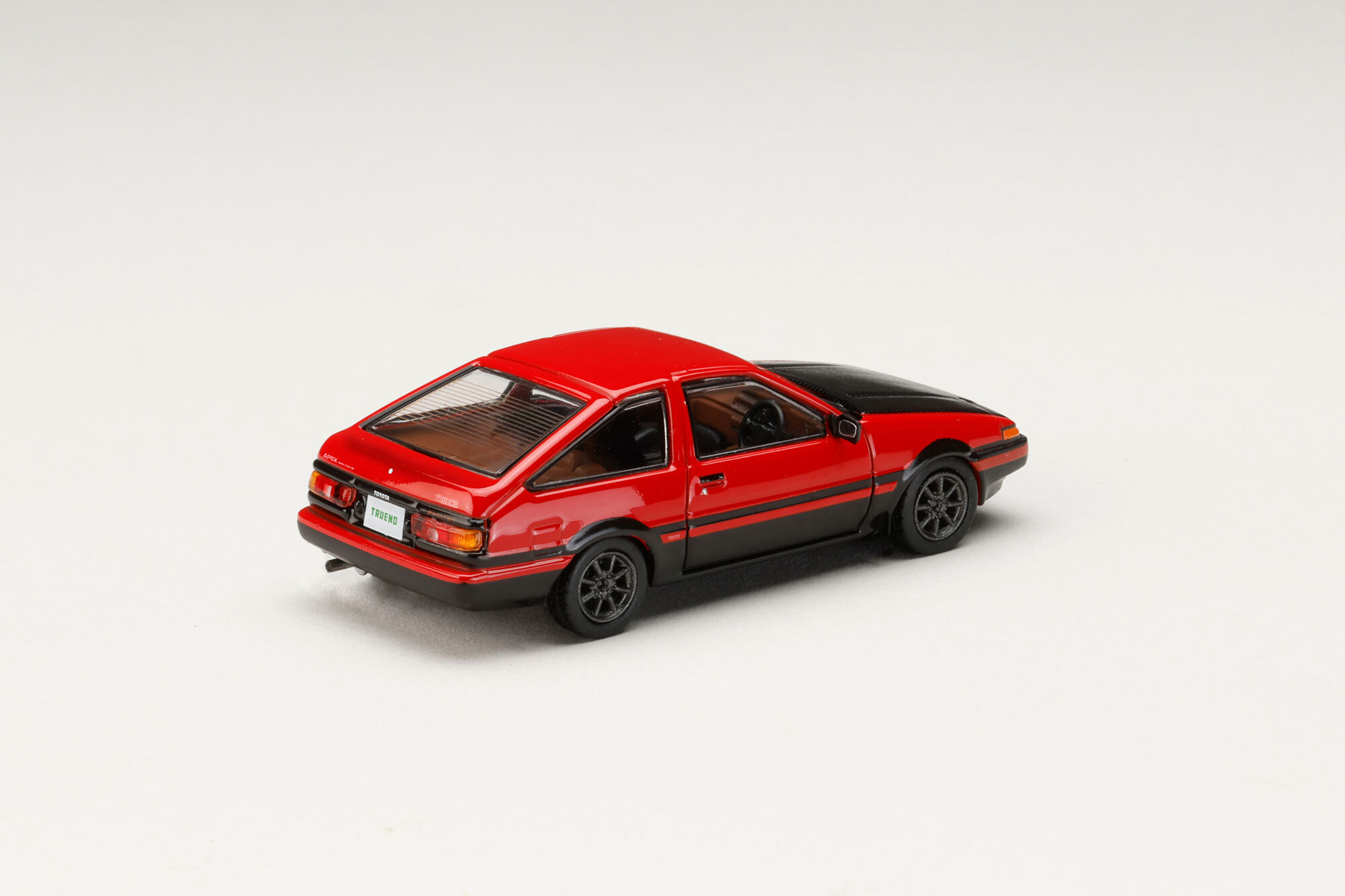預訂:1/64 HOBBY JAPAN Toyota SPRINTER TRUNEO (AE86) GT-APEX JDM CUSTOMIZED VERSION / CARBON BONNET (HJ644008RB  )