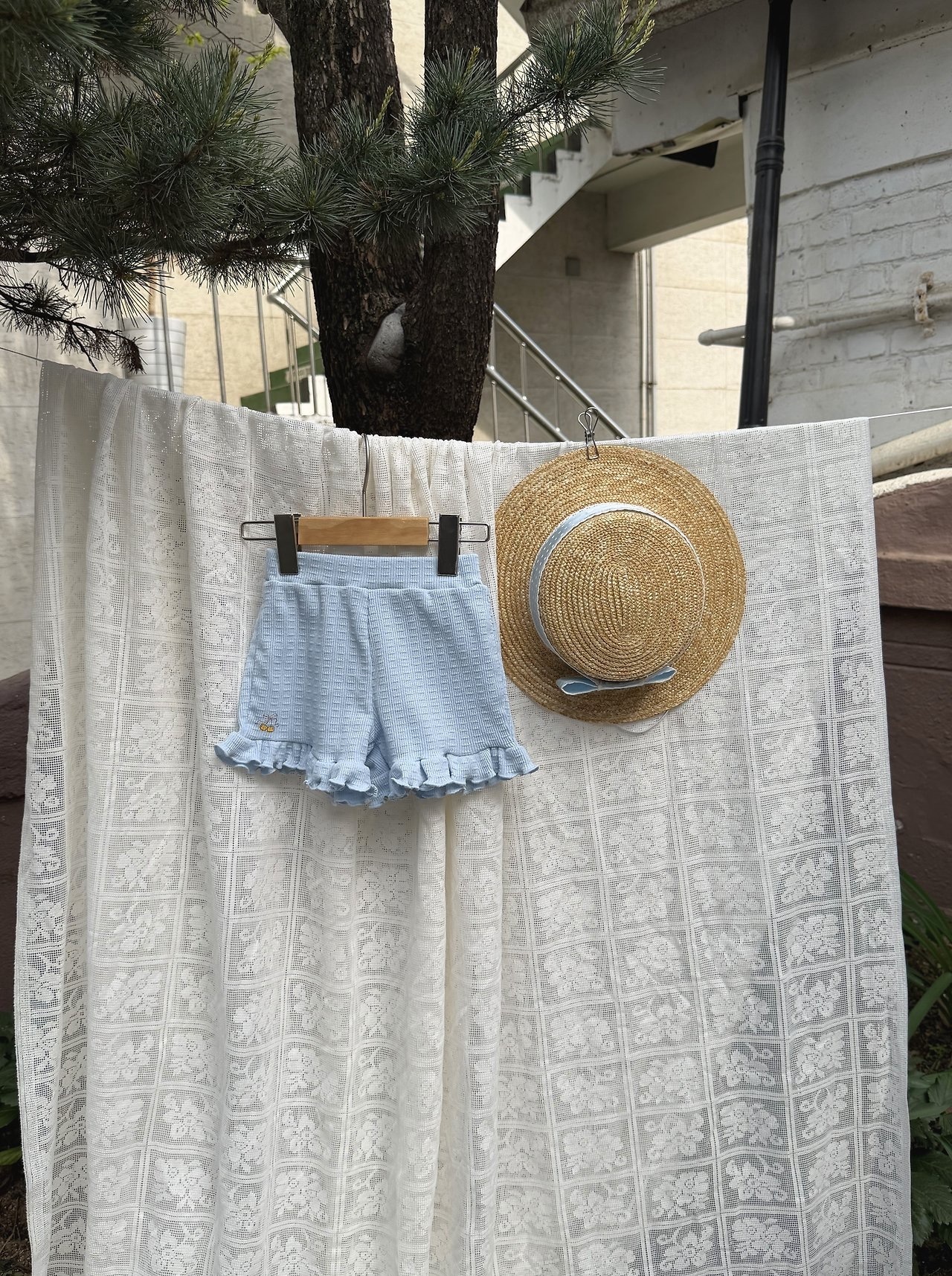 Chouchou Shasha Cherry Frill Pants