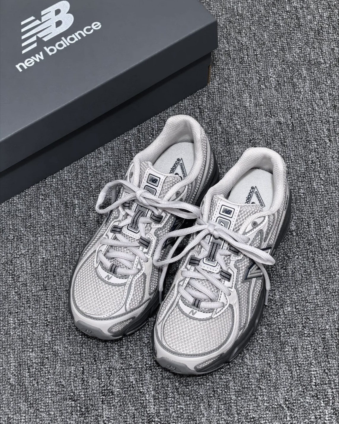 New Balance NB740 復古 透氣 網布 老爹鞋 灰白