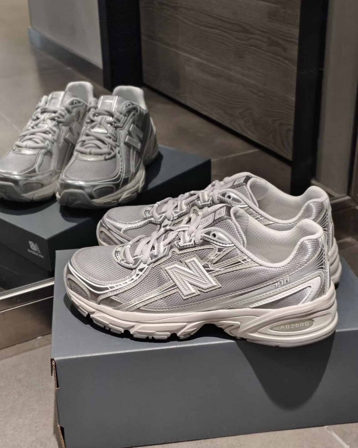 New Balance NB740 復古 透氣 網布 老爹鞋 銀白