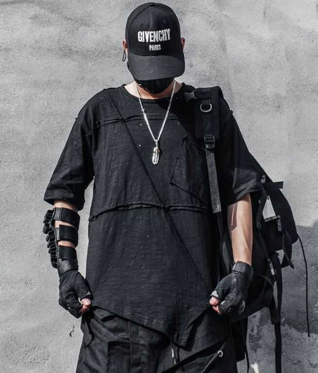 𝙏𝙀𝘾𝙃𝙒𝙀𝘼𝙍 不規則拼接破洞寬鬆短袖T卹