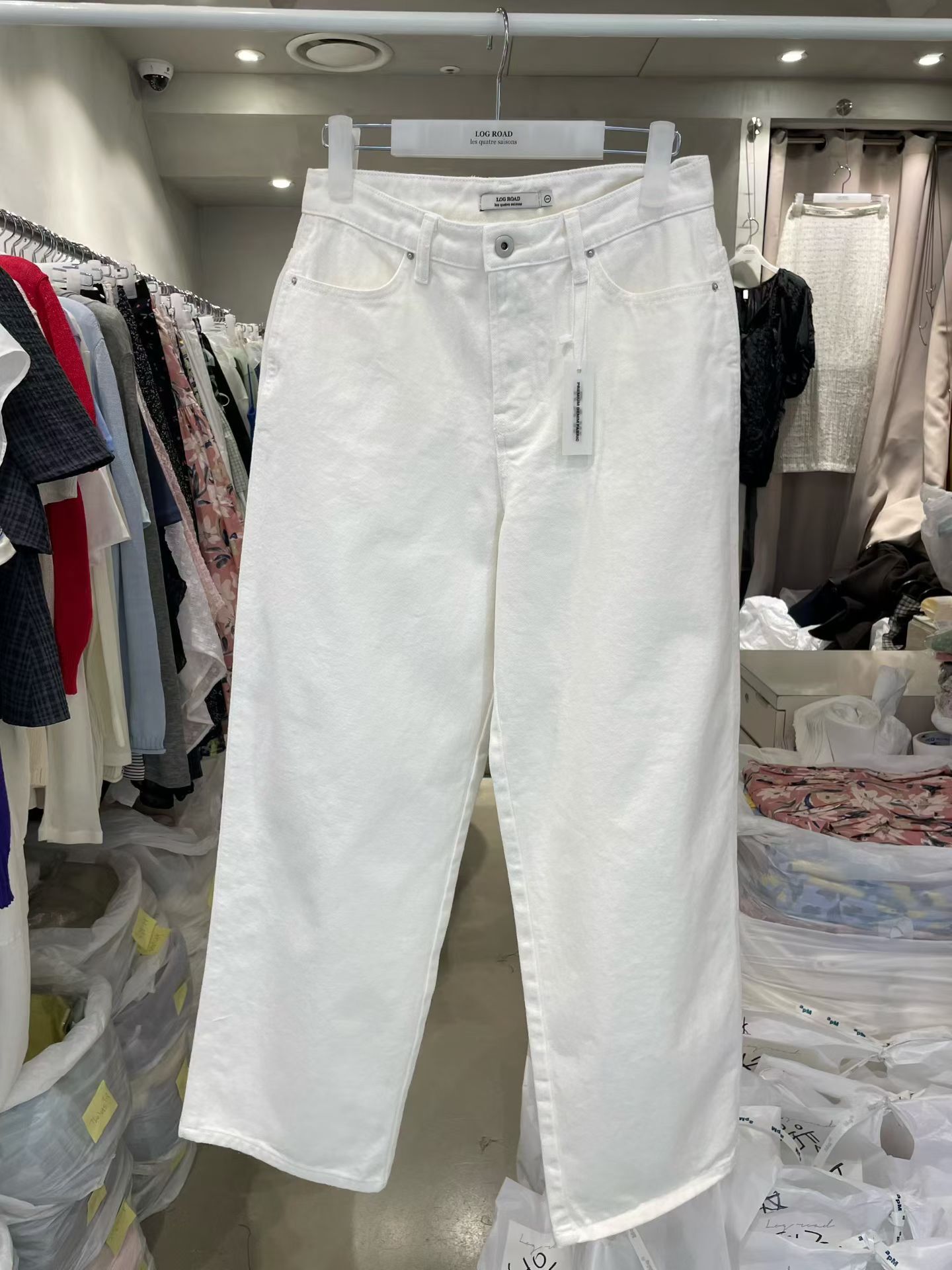 LR6215 白色直筒牛仔褲