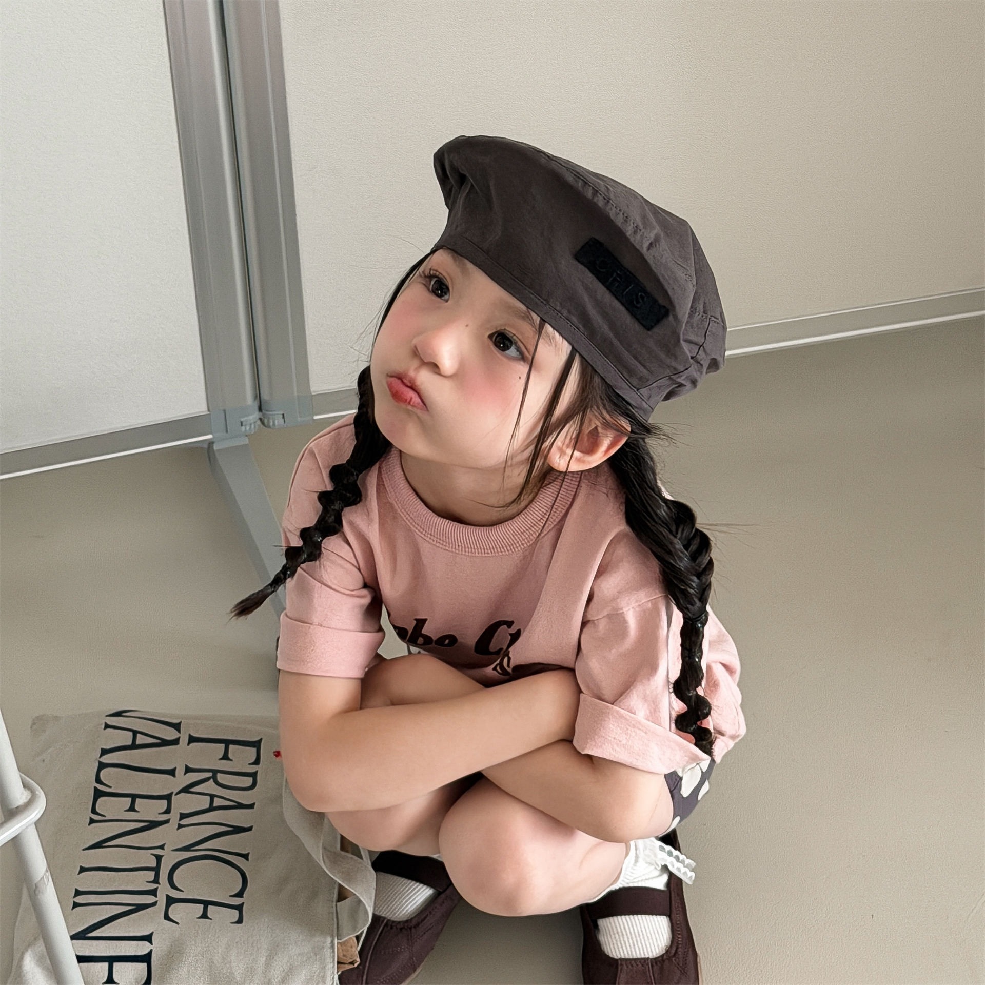 四色 ꒱  不分男女大學TEE *﹆ ✴︎