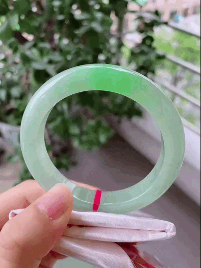 4185839 56.2mm冰飄綠正圈翡翠手鐲 (56-58)