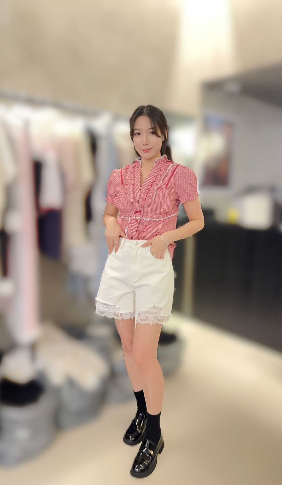 MP75 高質lace褲  S腰 28 hip 42 長17 M腰 30  hip 43 長17L腰 32長 17hip 44 $519[一口價]
