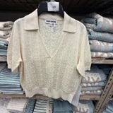 [S] DKNY EGGNOG POLO COLLAR SWEATER WITH RHINESTONE LOGO, DJ6R0225-G0H (SD1901)