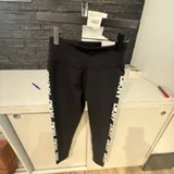 [S] DKNY BLK/WHT HIGH-RISE LOGO TRIM 7/8-LENGTH LEGGING, DP6P3813-BLW (SD1902)
