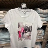 [S] DKNY WHITE BLEECKER ST CONVERSATIONAL GRAPHIC TEE, P61MRWNA-WHT (SD1903)