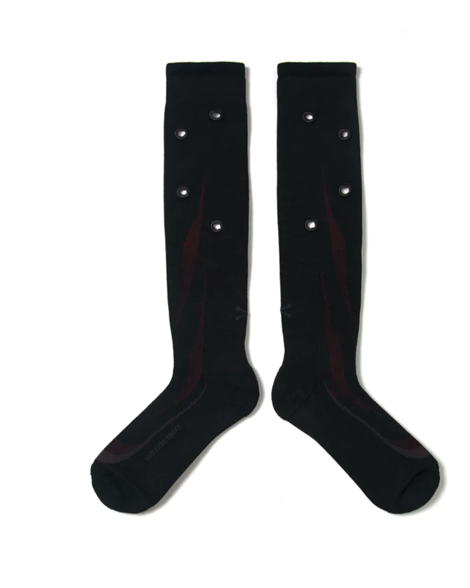 NOZZLE QUIZ Eyelet knee socks (赤墨）