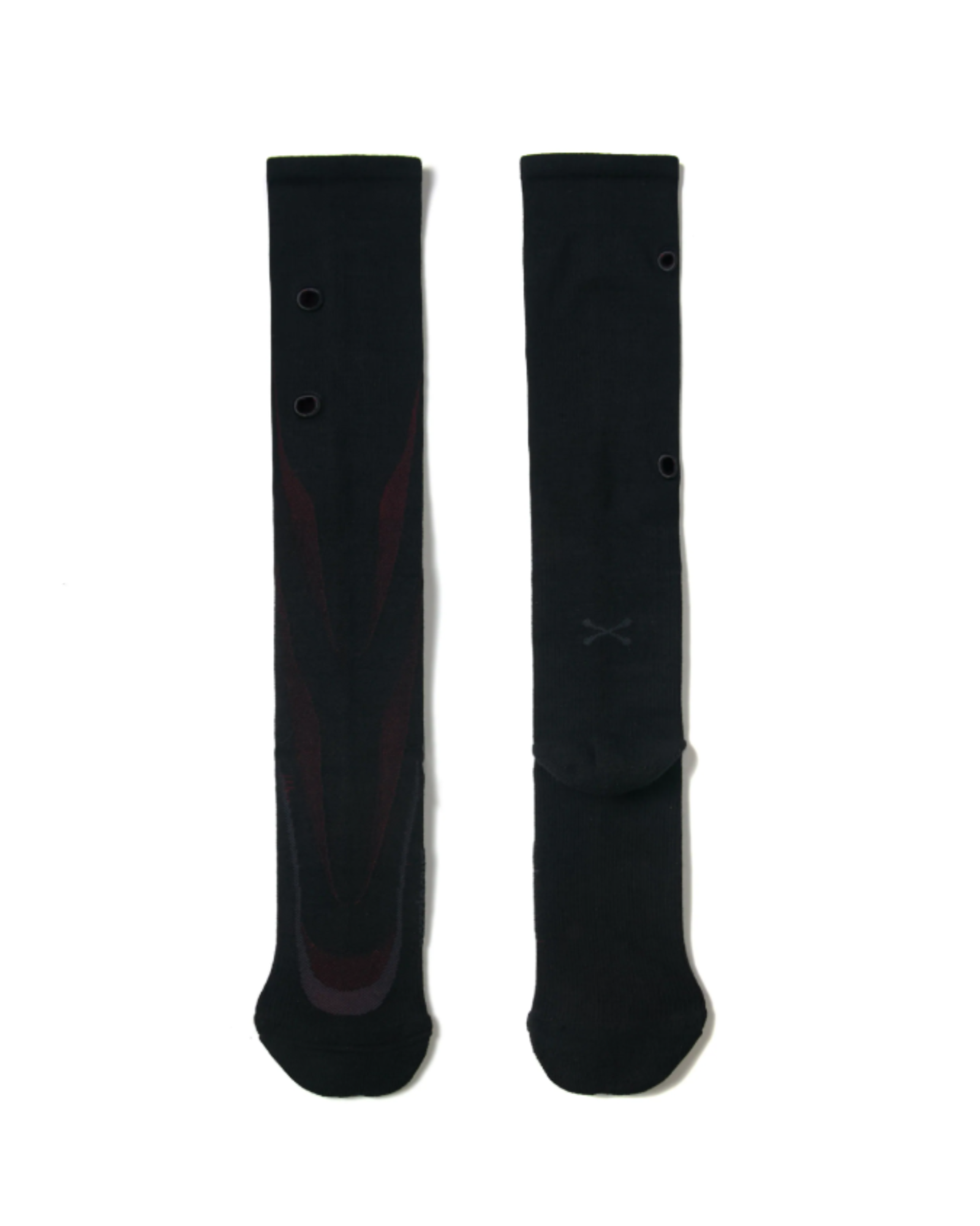 NOZZLE QUIZ Eyelet knee socks (赤墨）