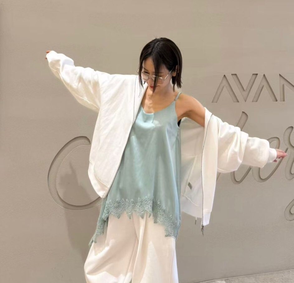 JU10 胸36 長25單衣長 31加吊帶 $519 (一口價)