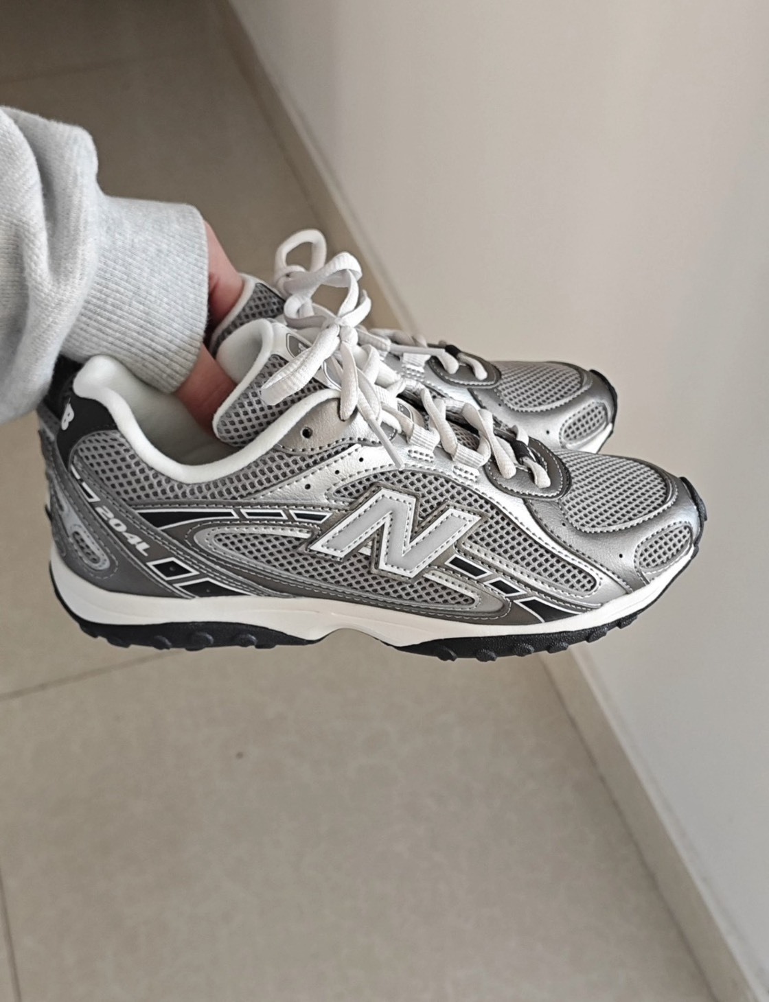 New Balance 204L "Silver Grey" 灰銀色 U204L1KP