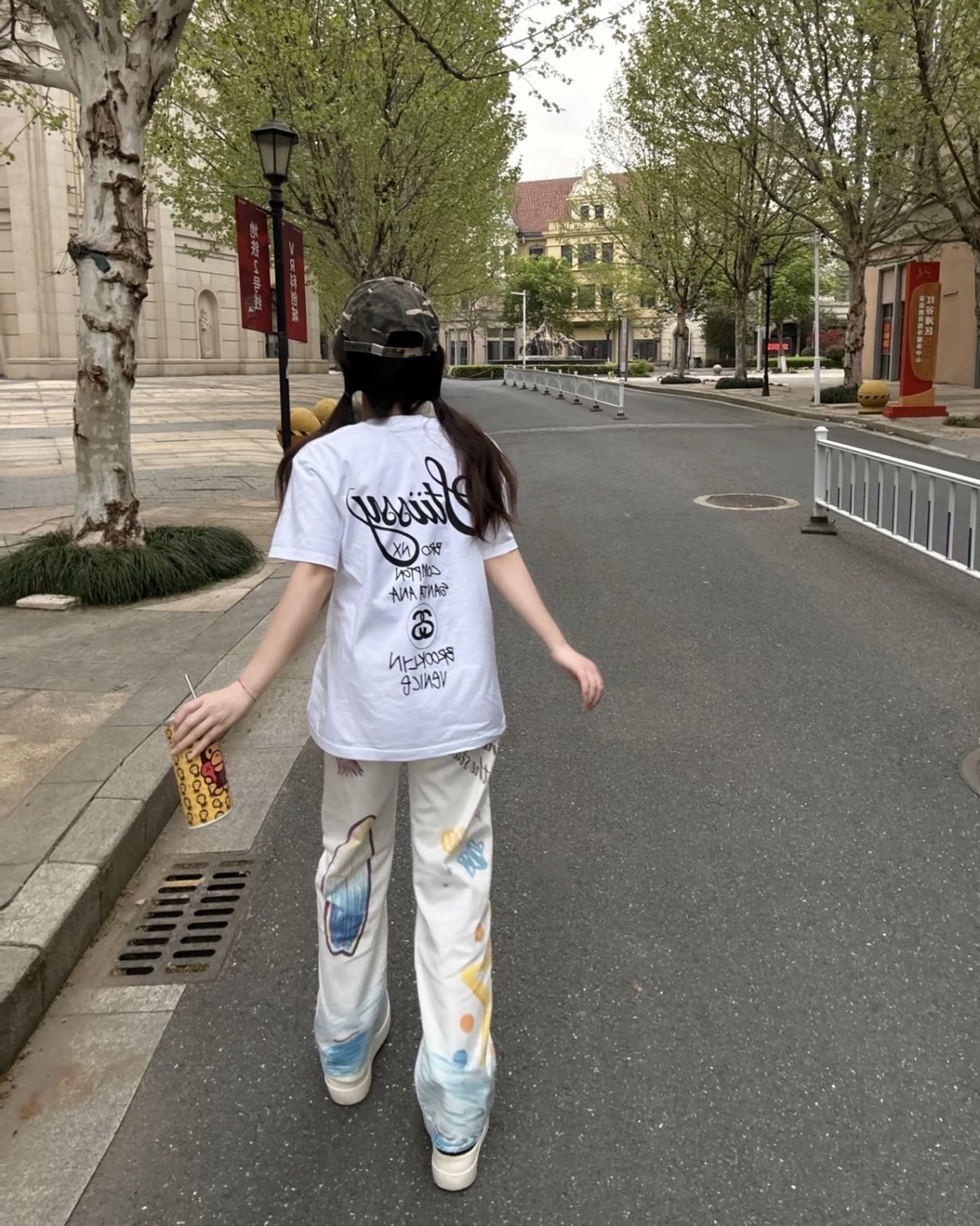 Stussy 26SS WORLD TOUR TEE 世界巡迴系列 美式 復古 短袖 短Tee 上衣 白色 黑色
