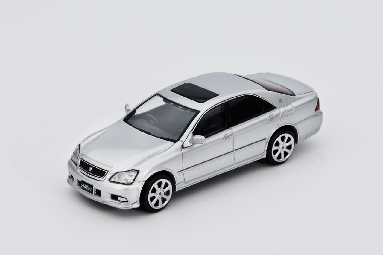預訂:1/64 DCT #245 Toyota Crown Athlete (S180) 2005 Silver (LL-053-245)