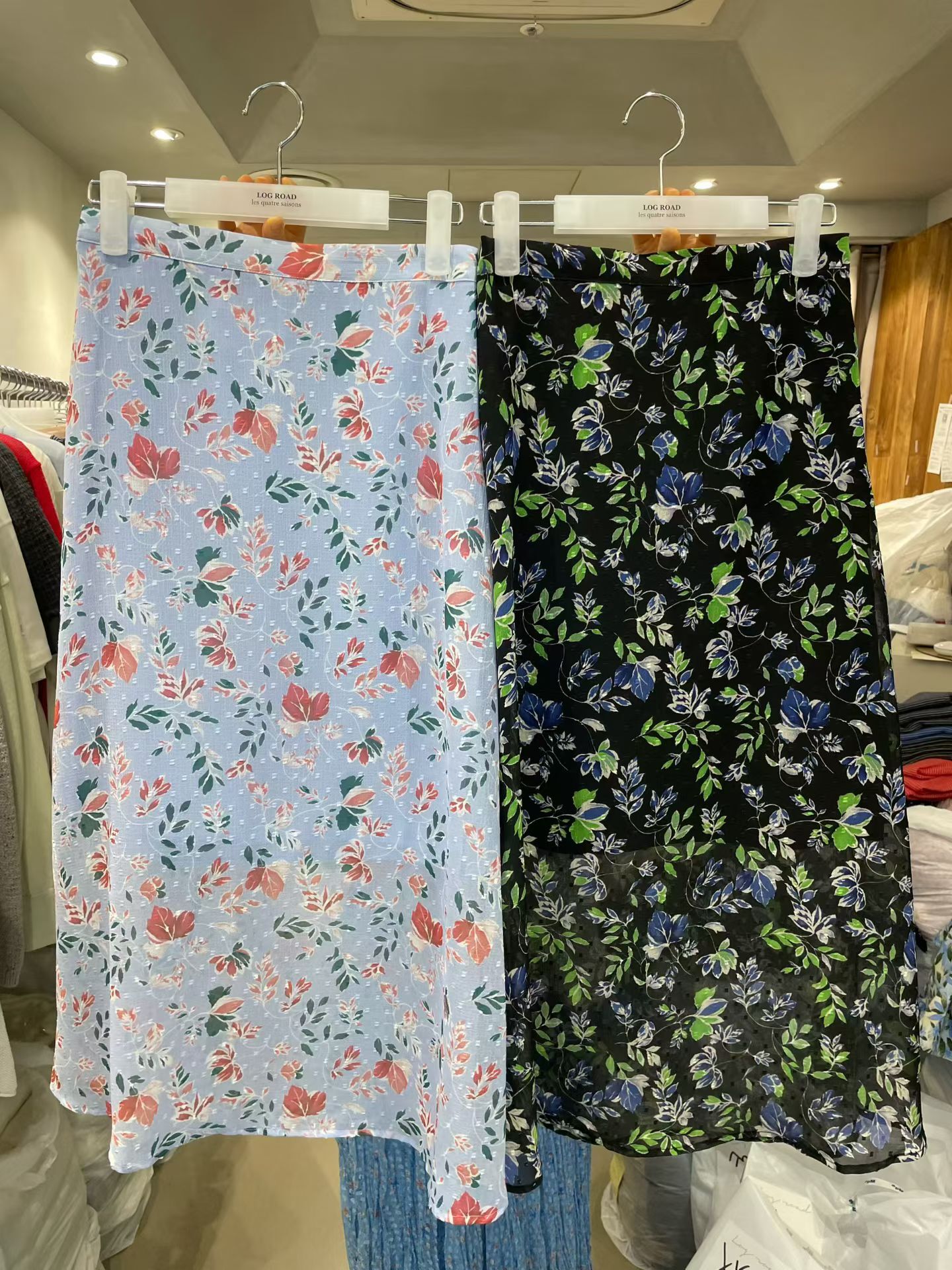 LR6249 葉子印花直筒紗裙