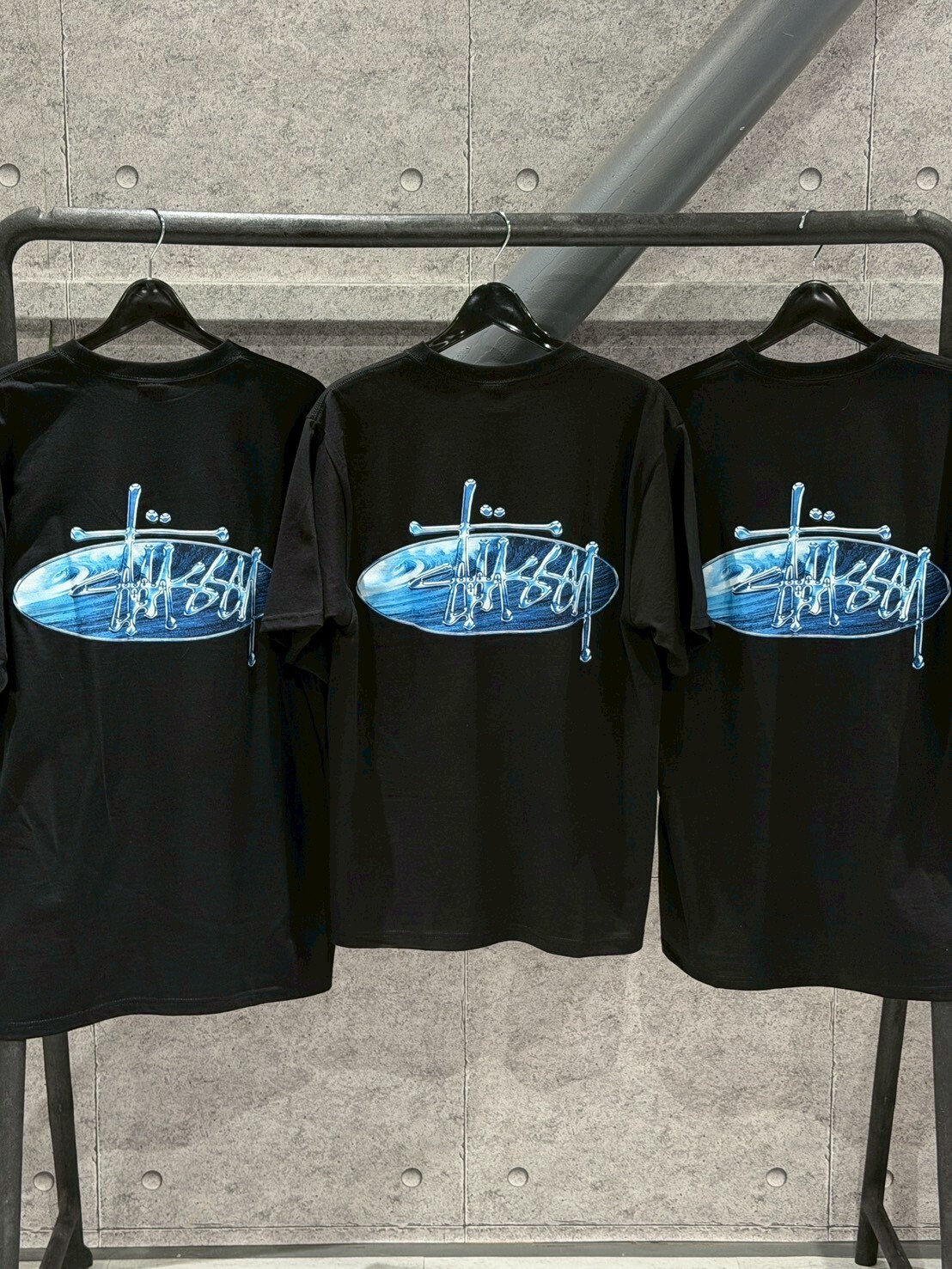 STUSSY WAVE OVAL TEE