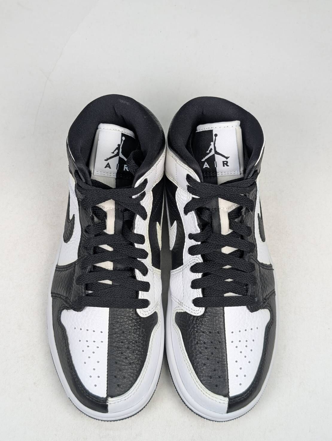 微瑕疵-左右腳內外側泛黃 DR0501-101 W7 Air Jordan 1 Mid SE "Homage" Split W 陰陽熊貓 黑白 女鞋 男女段