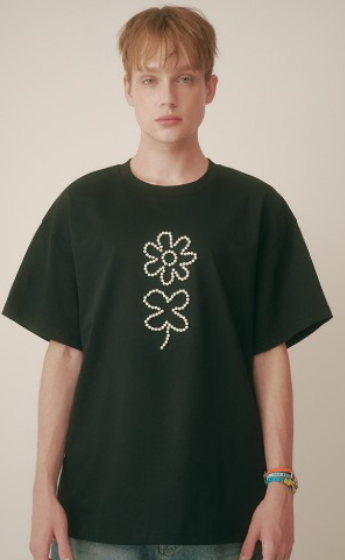 CR260504-R26 PEARL FLOWER T-SHIRTS (BLACK) "