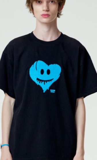 CR260504-R49 HEART T-SHIRTS (BLACK)