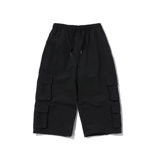 CR260504-R79 MULTI CARGO BERMUDA PANTS (BLACK)